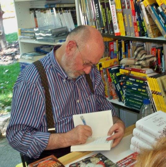 Octava entrega de Por si fuera poco